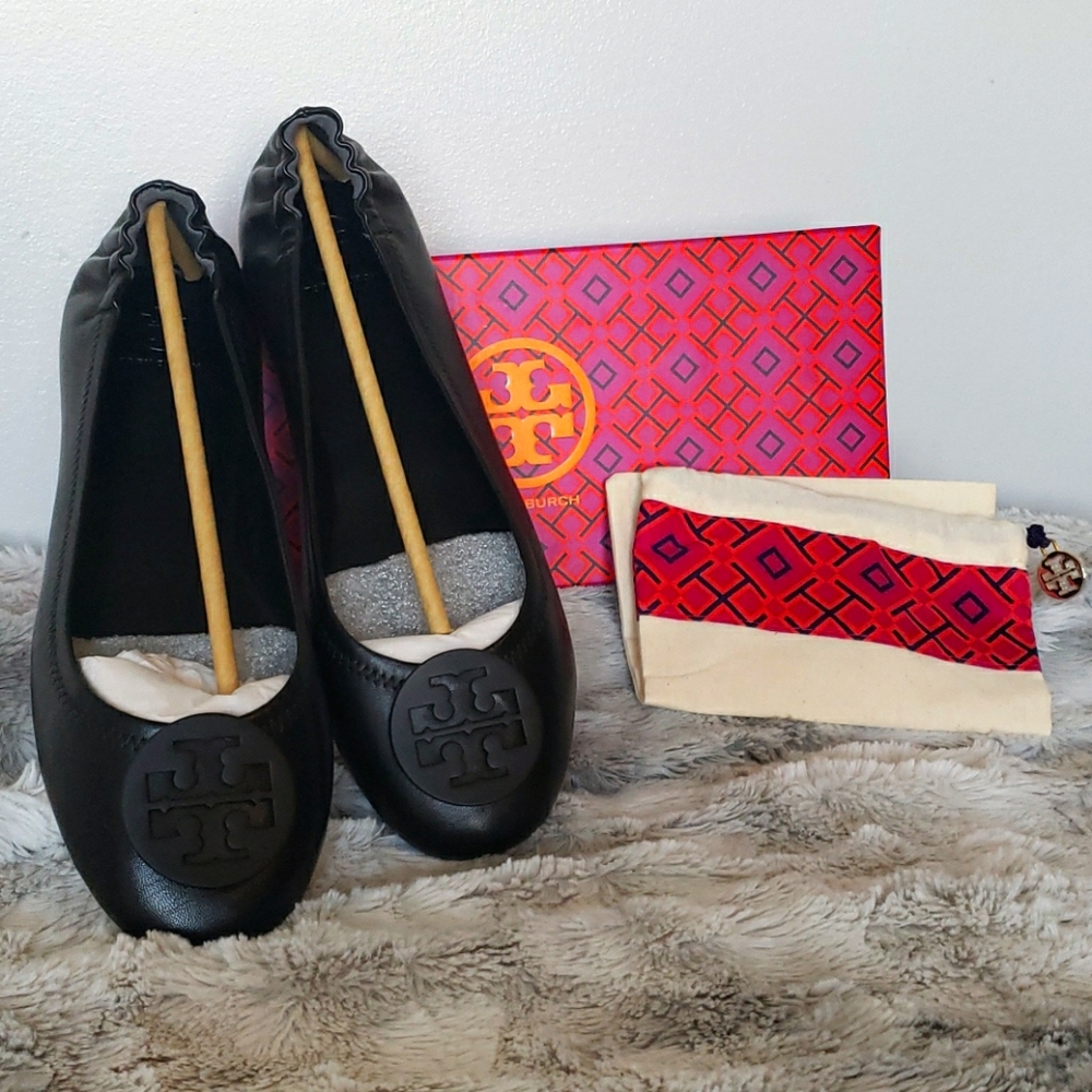 NWB Tory Burch Minnie Travel Ballet Flat, leather